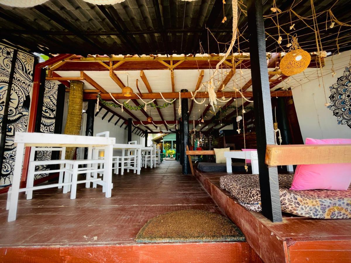 Miracles Beach Galle Extérieur photo